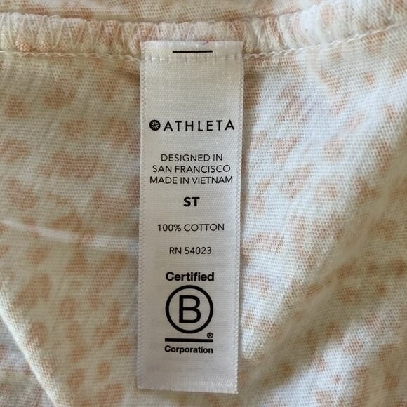 Athleta Organic Daily Animal Print Short Sleeve Tee Cotton Lightweight Crewneck - Picture 6 of 10